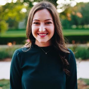 Meet your Posher, Lauren